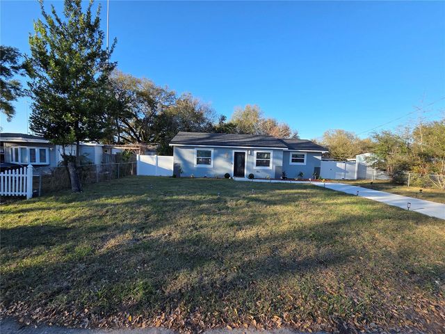 1106 VALENCIA ROAD, Plant City, FL 33563