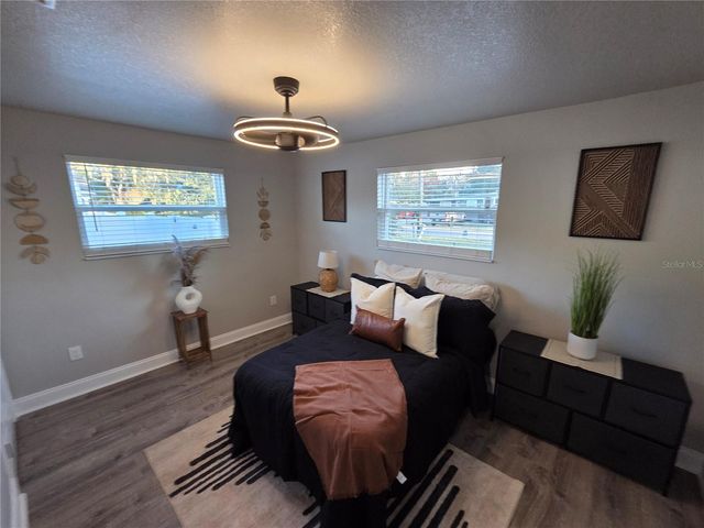 1106 VALENCIA ROAD, Plant City, FL 33563