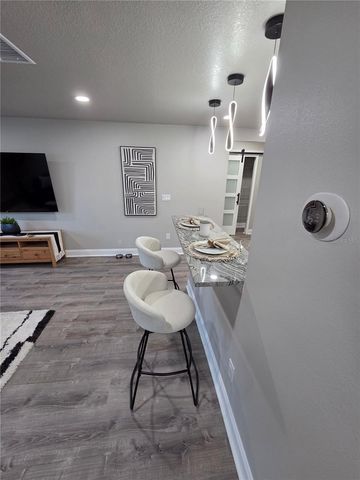 1106 VALENCIA ROAD, Plant City, FL 33563