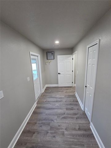 1106 VALENCIA ROAD, Plant City, FL 33563