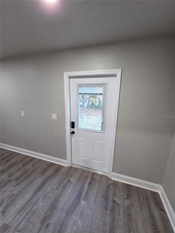 1106 VALENCIA ROAD, Plant City, FL 33563