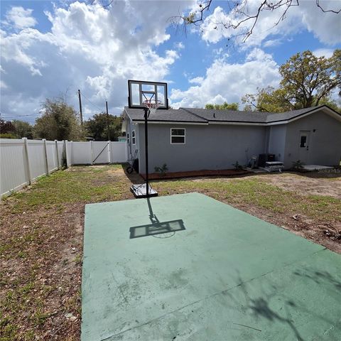 1106 VALENCIA ROAD, Plant City, FL 33563