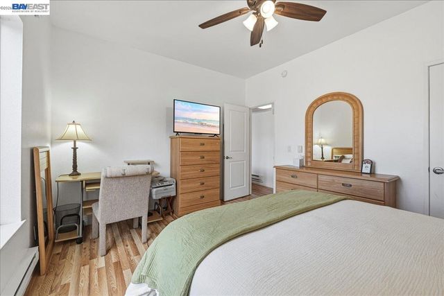 2423 Creekside Ct, Hayward, CA 94542