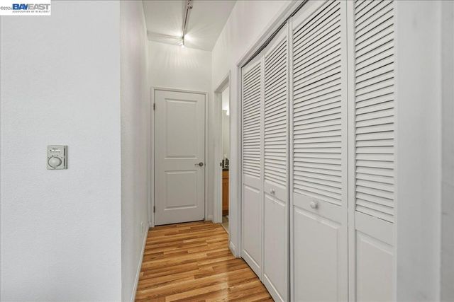 2423 Creekside Ct, Hayward, CA 94542