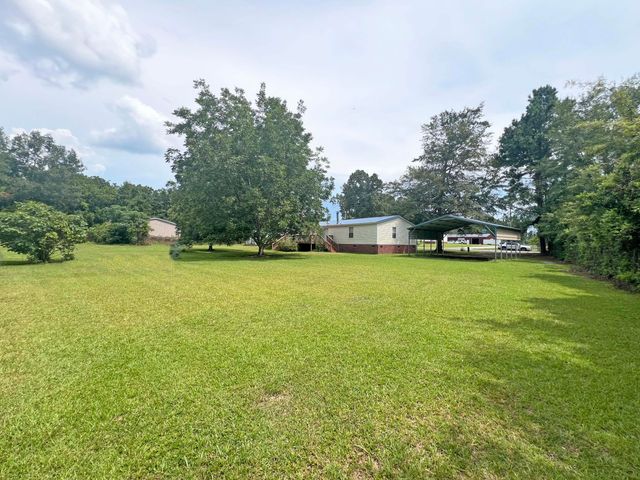 1156 Wa Gamble Road, Manning, SC 29102