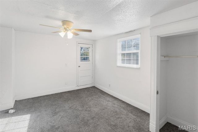 550 N 30th Street, East St Louis, IL 62205