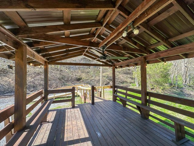 5930 KY-11, Manchester, KY 40962
