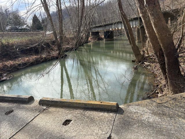 5930 KY-11, Manchester, KY 40962