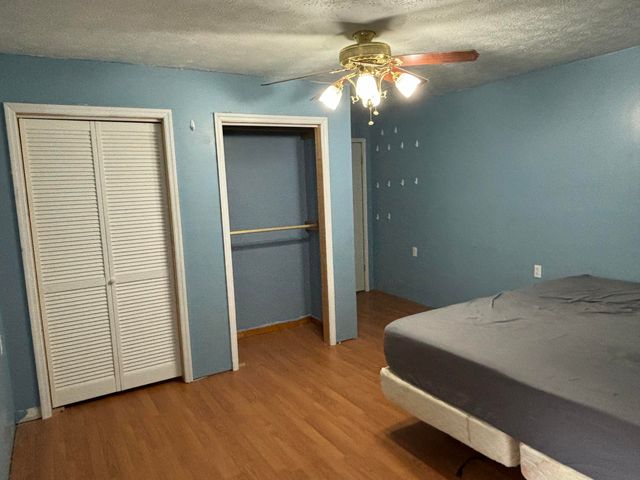 5930 KY-11, Manchester, KY 40962