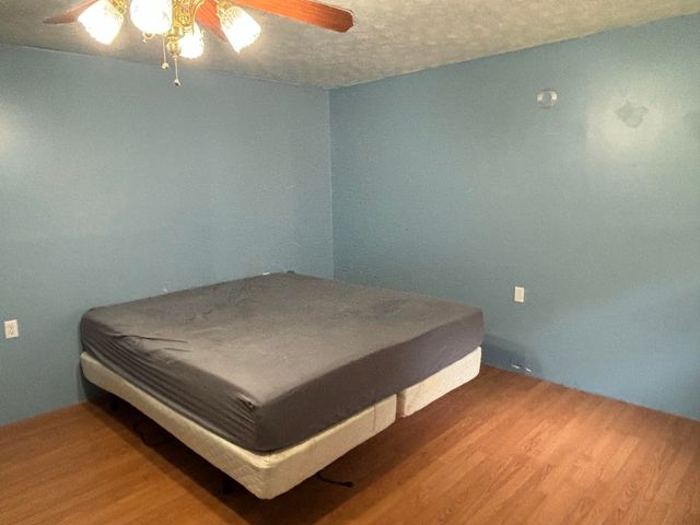 5930 KY-11, Manchester, KY 40962