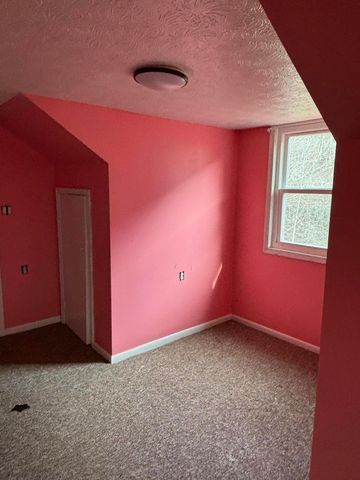 5930 KY-11, Manchester, KY 40962