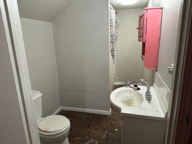 5930 KY-11, Manchester, KY 40962