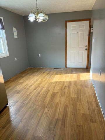 5930 KY-11, Manchester, KY 40962