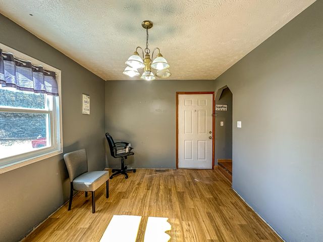 5930 KY-11, Manchester, KY 40962