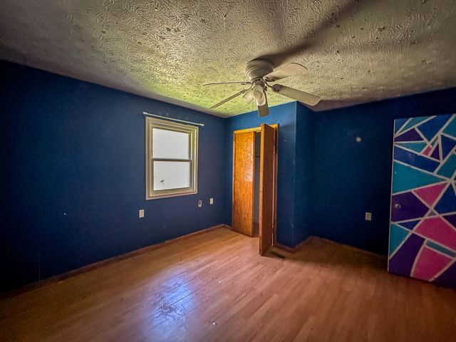 5930 KY-11, Manchester, KY 40962
