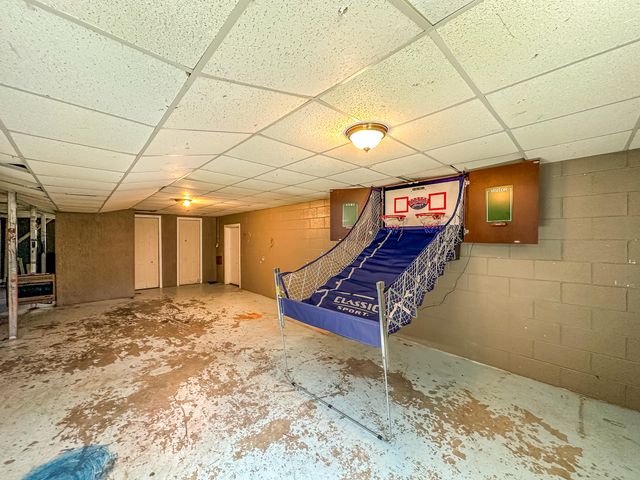 5930 KY-11, Manchester, KY 40962