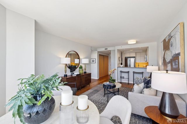 750 Van Ness Avenue 1106, San Francisco, CA 94102