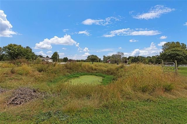 23704 S Scottsdale Terrace, Peculiar, MO 64078