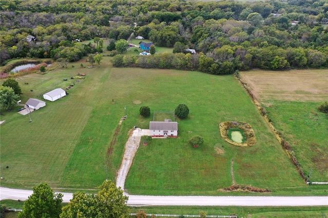 23704 S Scottsdale Terrace, Peculiar, MO 64078