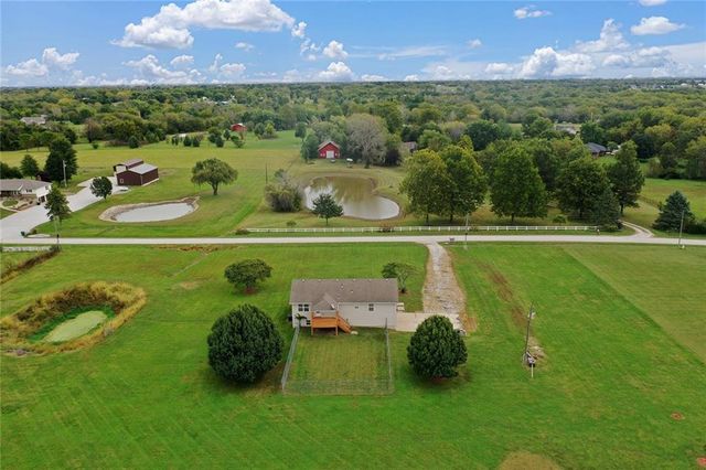 23704 S Scottsdale Terrace, Peculiar, MO 64078