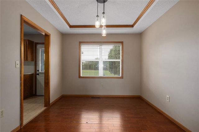 23704 S Scottsdale Terrace, Peculiar, MO 64078