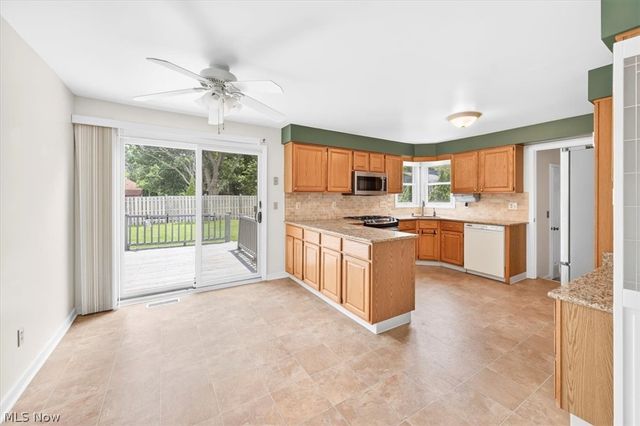 491 Thackeray Trail, Richmond Heights, OH 44143