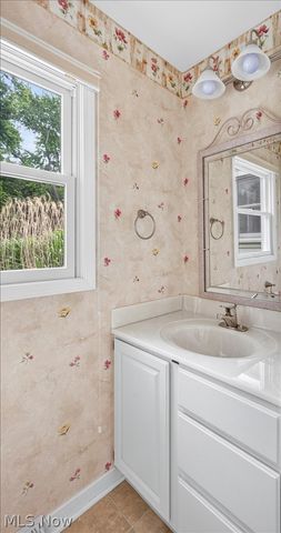 491 Thackeray Trail, Richmond Heights, OH 44143