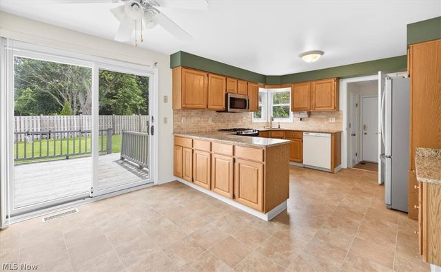 491 Thackeray Trail, Richmond Heights, OH 44143