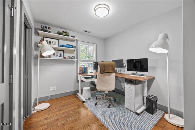 1306 Glenwood Avenue 101, Raleigh, NC 27605