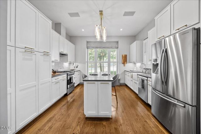 1306 Glenwood Avenue 101, Raleigh, NC 27605