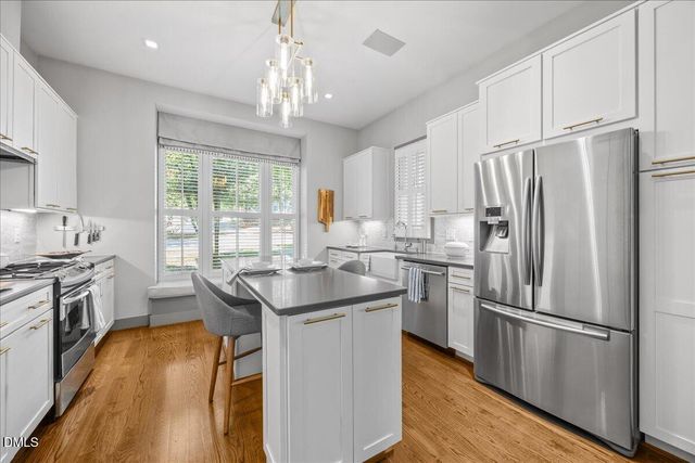 1306 Glenwood Avenue 101, Raleigh, NC 27605