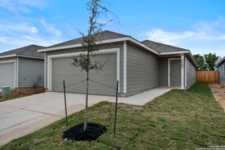 7302 Brownleaf Dr, San Antonio, TX 78227