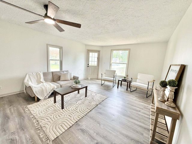 207 S Harrison Street, Mount Vernon, OH 43050