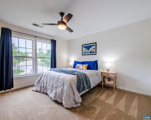 9 LAUREL OAK CT, Zion Crossroads, VA 22942