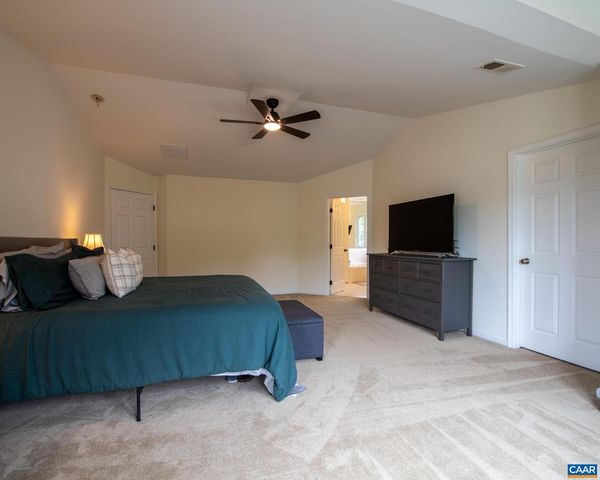 9 LAUREL OAK CT, Zion Crossroads, VA 22942
