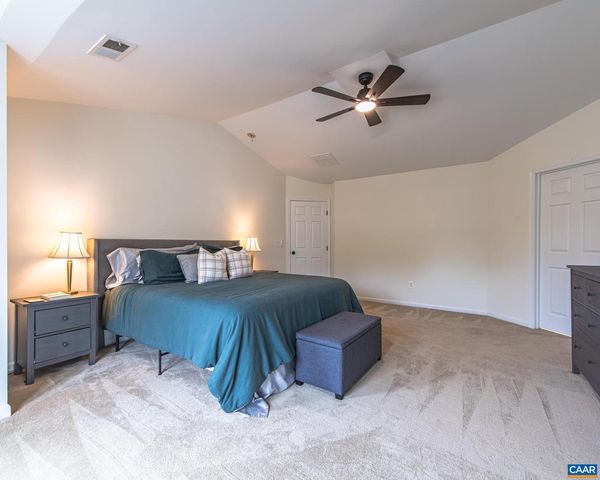 9 LAUREL OAK CT, Zion Crossroads, VA 22942