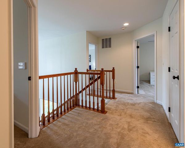 9 LAUREL OAK CT, Zion Crossroads, VA 22942