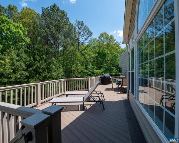 9 LAUREL OAK CT, Zion Crossroads, VA 22942