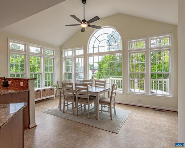 9 LAUREL OAK CT, Zion Crossroads, VA 22942
