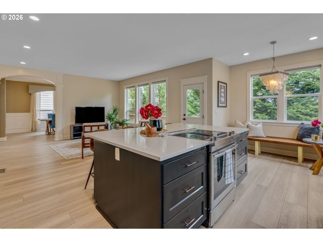 15937 Sw TUSCANY St, Portland, OR 97223