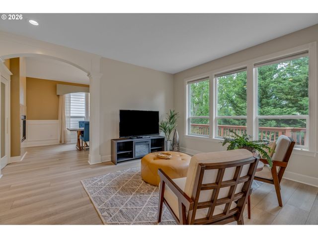 15937 Sw TUSCANY St, Portland, OR 97223