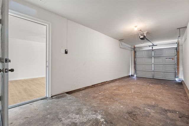 422 Sparks Street, Grand Prairie, TX 75051