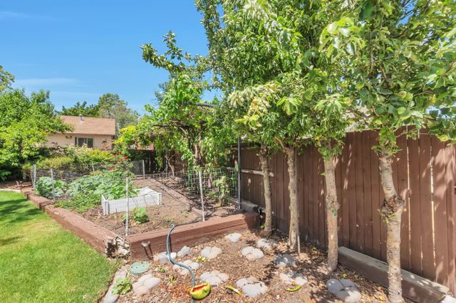 4012 S DURRANS LN, West Valley City, UT 84120
