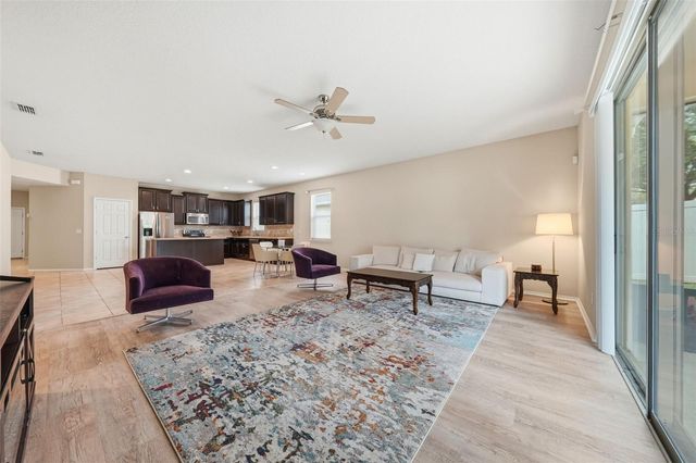 20945 OLDENBURG LOOP, Mount Dora, FL 32757