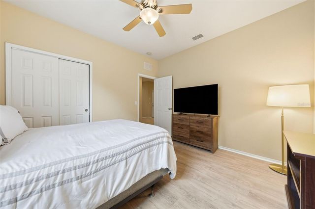 20945 OLDENBURG LOOP, Mount Dora, FL 32757