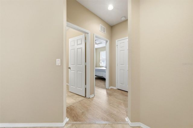 20945 OLDENBURG LOOP, Mount Dora, FL 32757