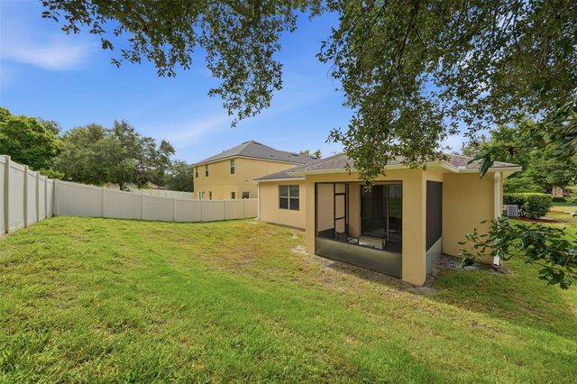 20945 OLDENBURG LOOP, Mount Dora, FL 32757