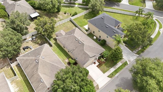 20945 OLDENBURG LOOP, Mount Dora, FL 32757