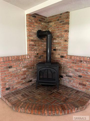 3100 Challis Creek Road, Challis, ID 83226