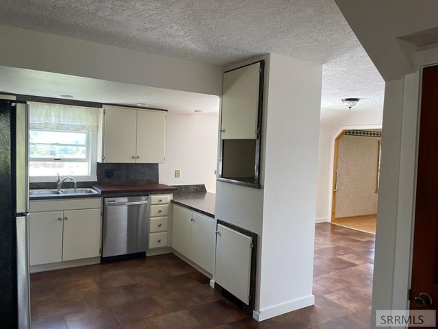 3100 Challis Creek Road, Challis, ID 83226